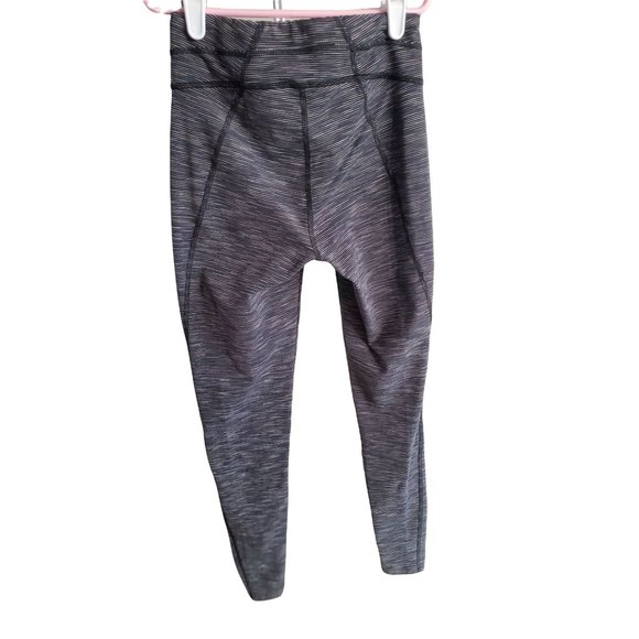 Lucy Powermax Size XS Hatha Collection Leggings Grey Marl Yoga Gym Ankle Length - Picture 3 of 11